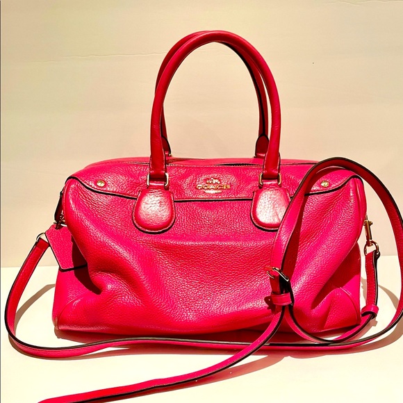 COACH leather purse - Picture 1 of 2